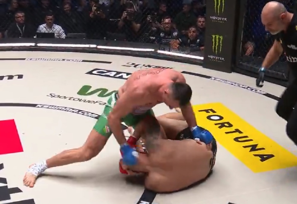 KSW 107 gdzie oglądać? Transmisja na żywo w TV i stream online z walki Wrzosek - De Fries (14.06.2025)
