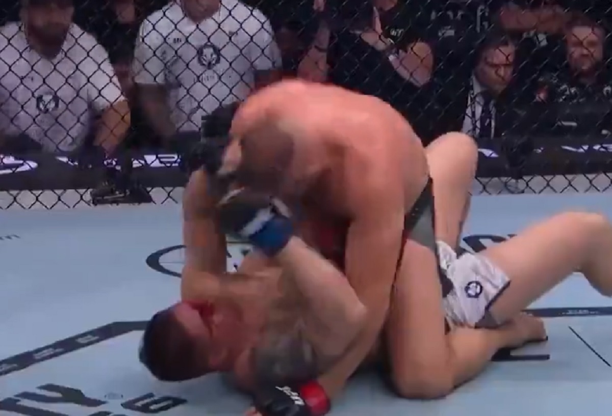Krwawa łaźnia! Polak zmasakrował twarz rywala na gali UFC [ZDJĘCIE]