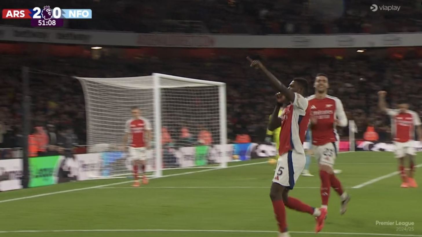 Arsenal rozbił rewelację sezonu! Znakomity mecz i piękne gole "Kanonierów" [WIDEO]