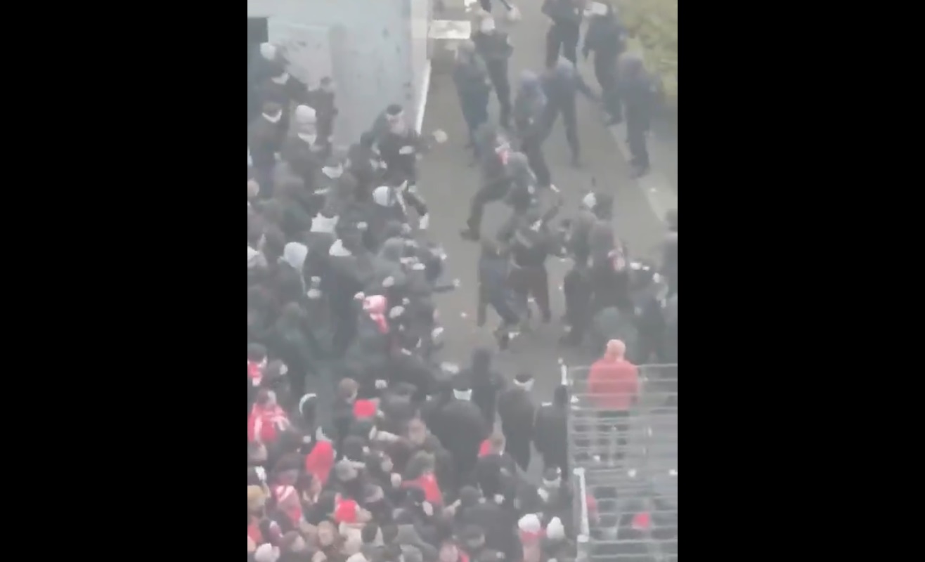 Bijatyka przed meczem Bundesligi! Ujawniono nagranie [WIDEO]