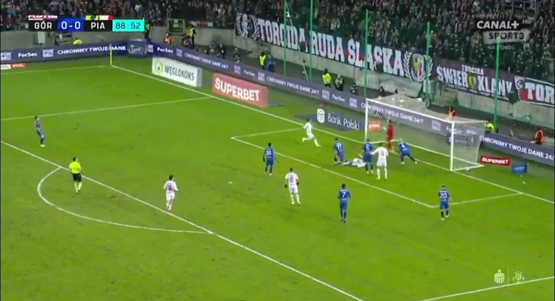 Szalona końcówka derbów Górnego Śląska! Decydujący gol w 89. minucie [WIDEO]