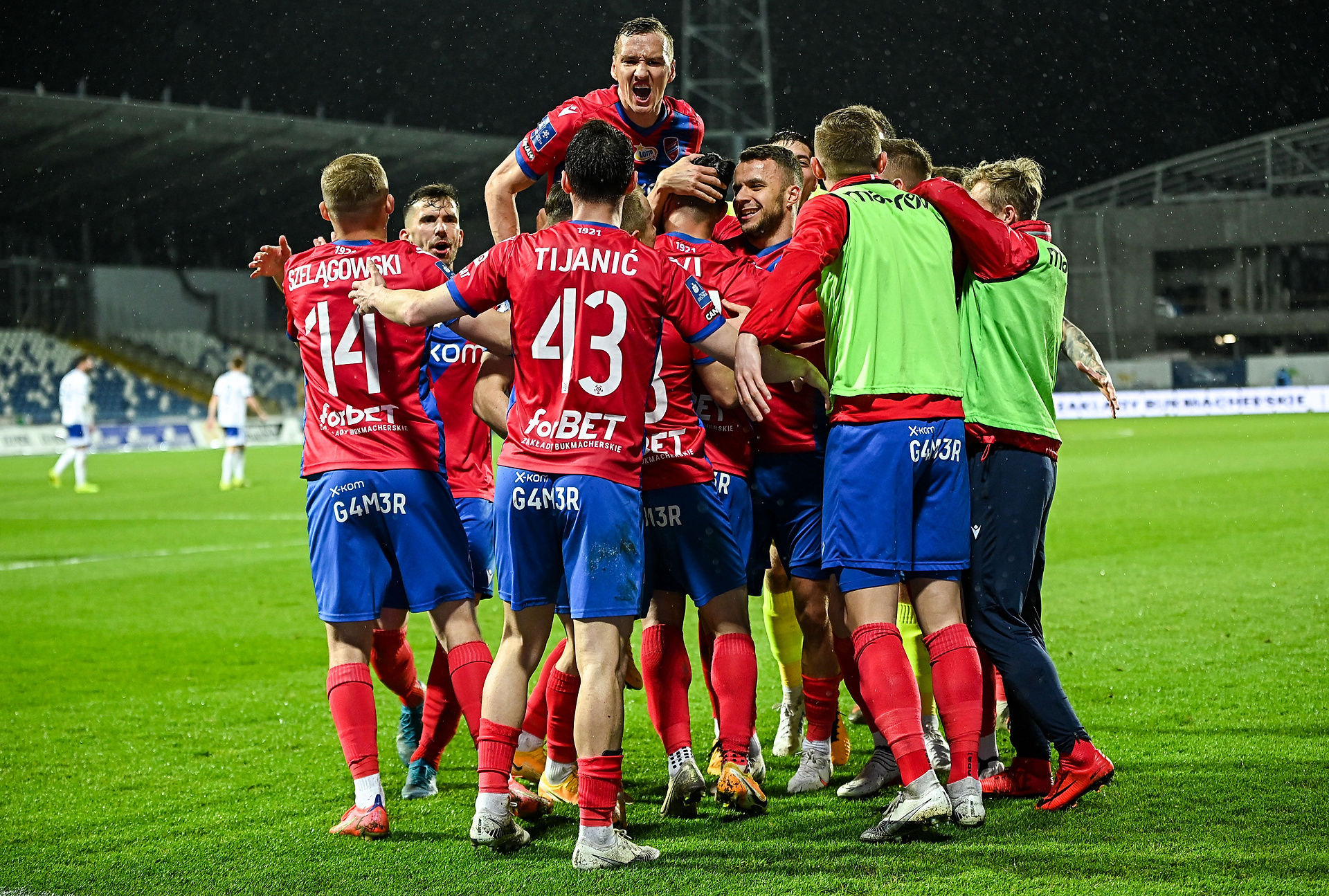 Raków Częstochowa - Motor Lublin gdzie oglądać? Stream online i transmisja na żywo w TV (07.12.2024)