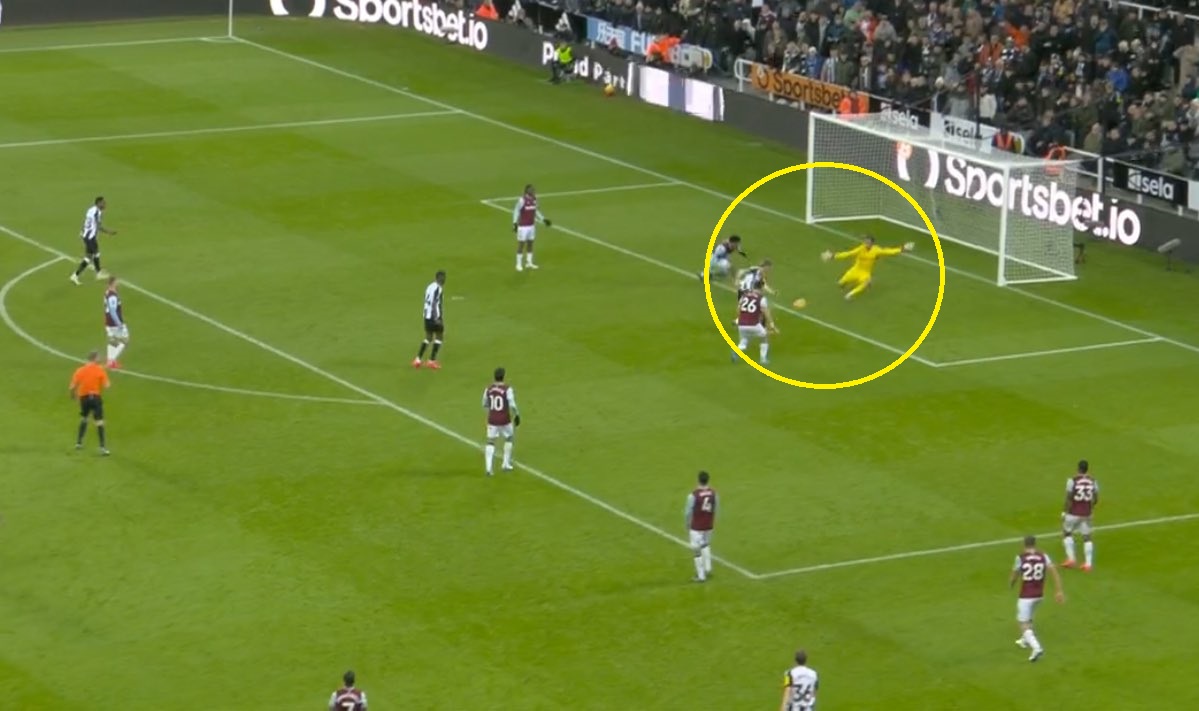 Rewelacyjna parada Fabiańskiego! Pomógł West Hamowi wygrać z Newcastle [WIDEO]