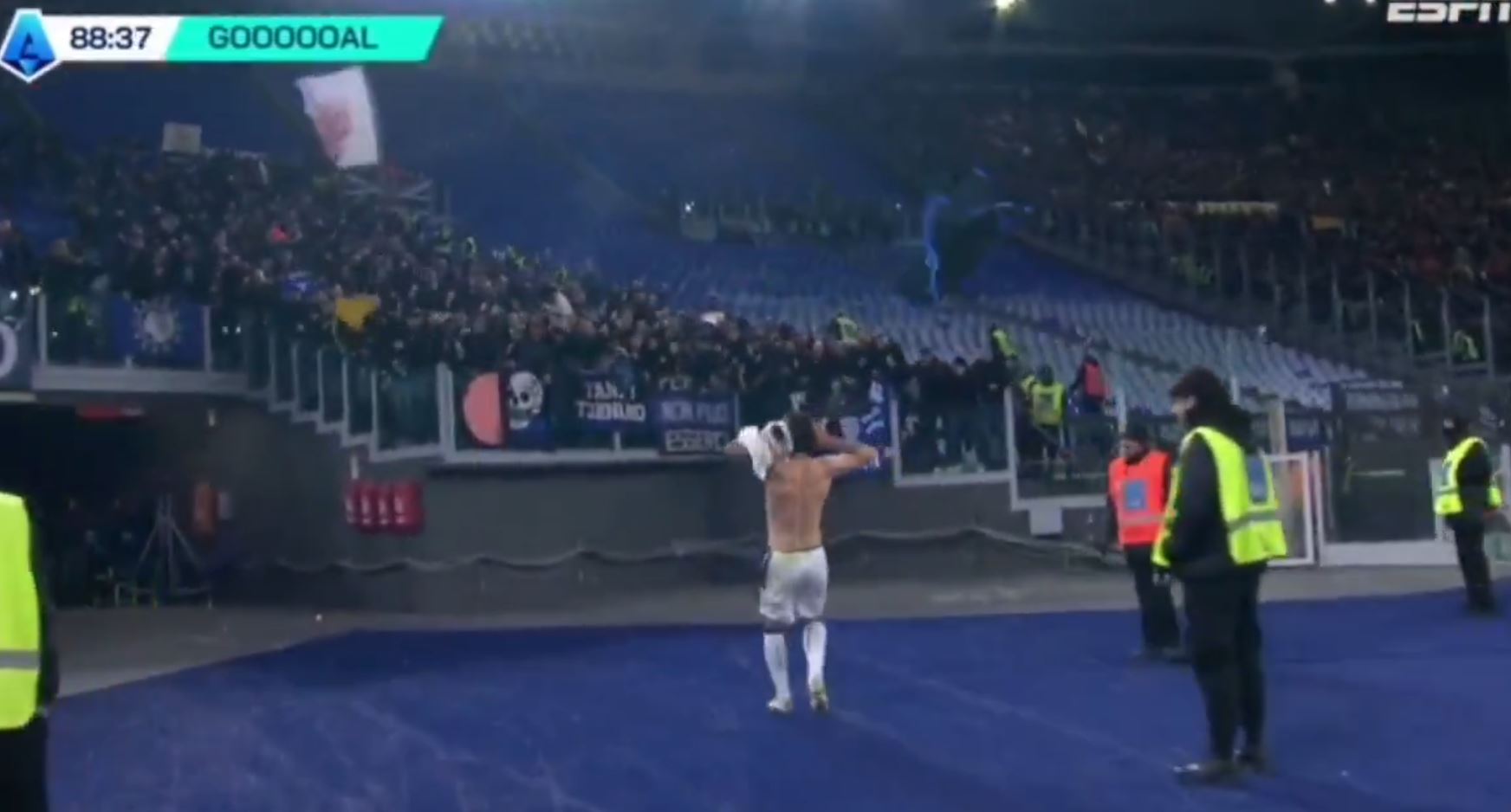 Zaniolo pogrążył Romę. Wielki kryzys wciąż trwa, sceny na Olimpico [WIDEO]