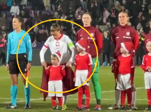 Świetne zachowanie Ewy Pajor. Mały, ale znaczący gest [WIDEO]