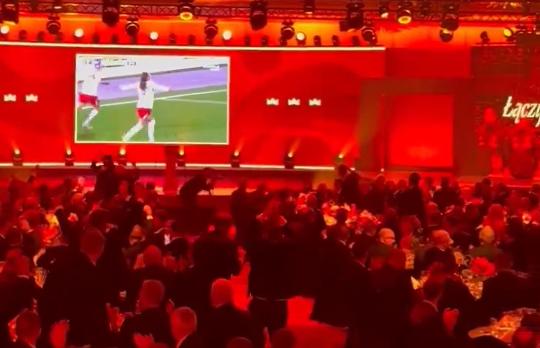 Piękne! Goście na gali PZPN oszaleli po bramce Pajor [WIDEO]