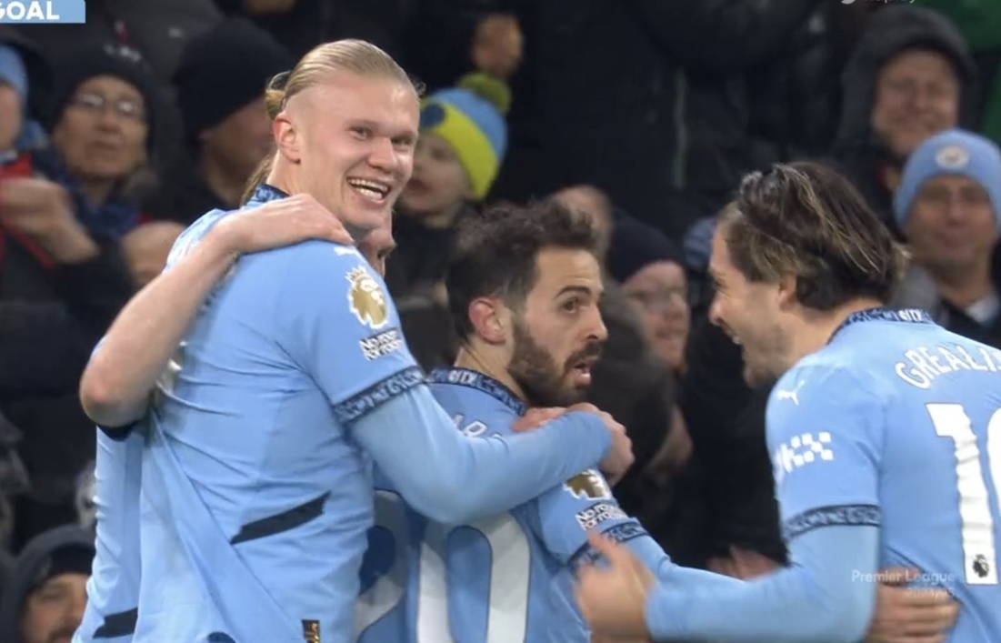 Koniec fatalnej serii Manchesteru City! Odkrycie sezonu na kolanach [WIDEO]