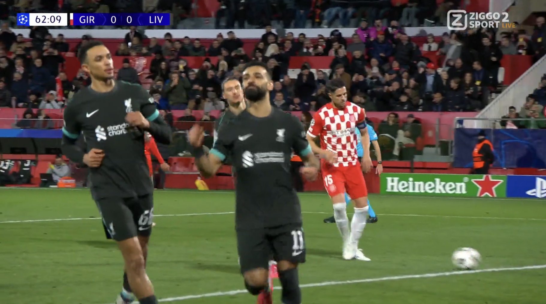 Liverpool nie do zatrzymania w LM! Salah znów został bohaterem [WIDEO]