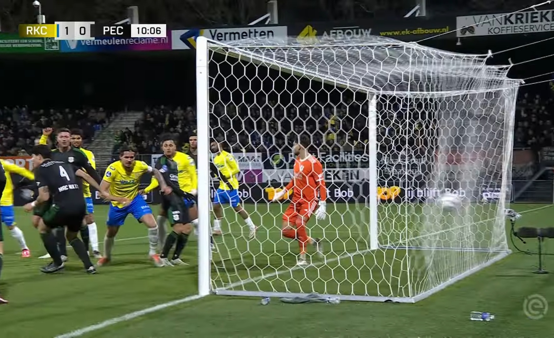 Spektakularna forma polskiego napastnika! Gol za golem w mocnej lidze [POLACY ZA GRANICĄ]