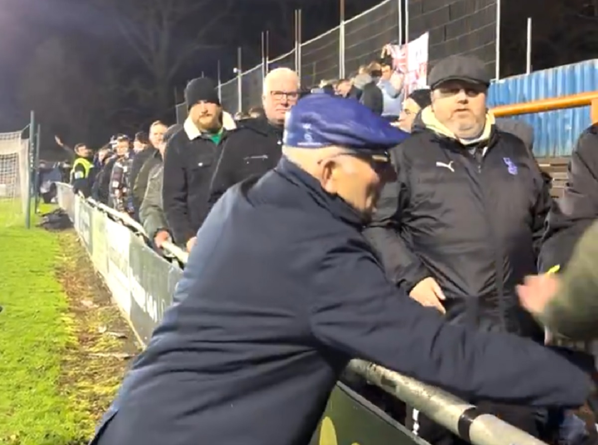 Co za gest prezesa klubu! Kibice nigdy mu tego nie zapomną [WIDEO]