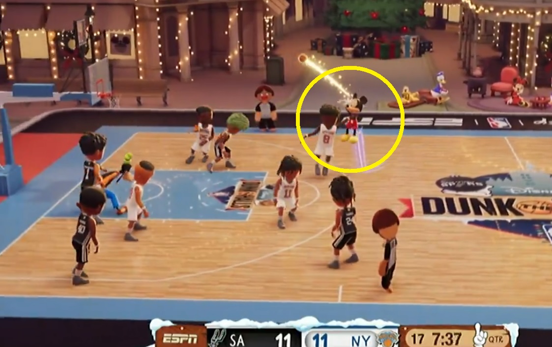 Myszka Miki rzucała za trzy punkty. NBA poszła na całość. Wyjątkowa transmisja z meczu Sochana [WIDEO]