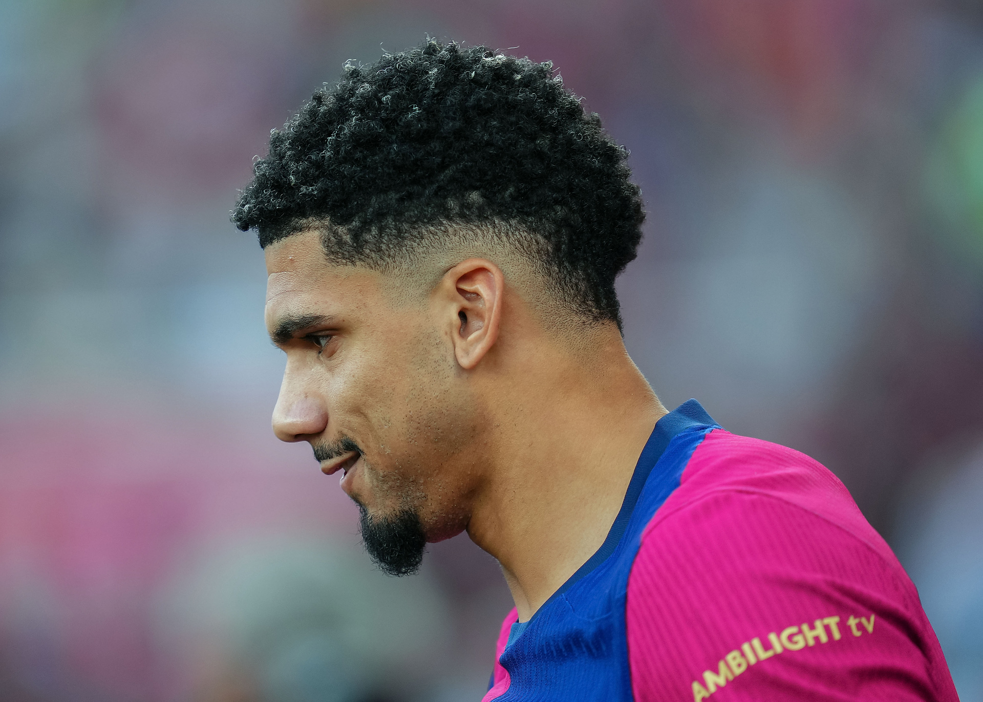 Juventus ruszył po Araujo! Nietypowa oferta dla Barcelony