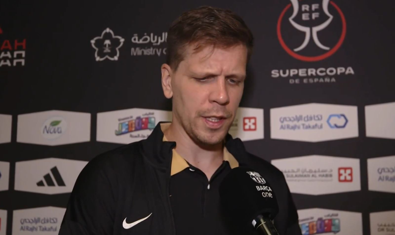 "Jestem bardzo szczęśliwy". Szczęsny zabrał głos po meczu Barcelony [WIDEO]