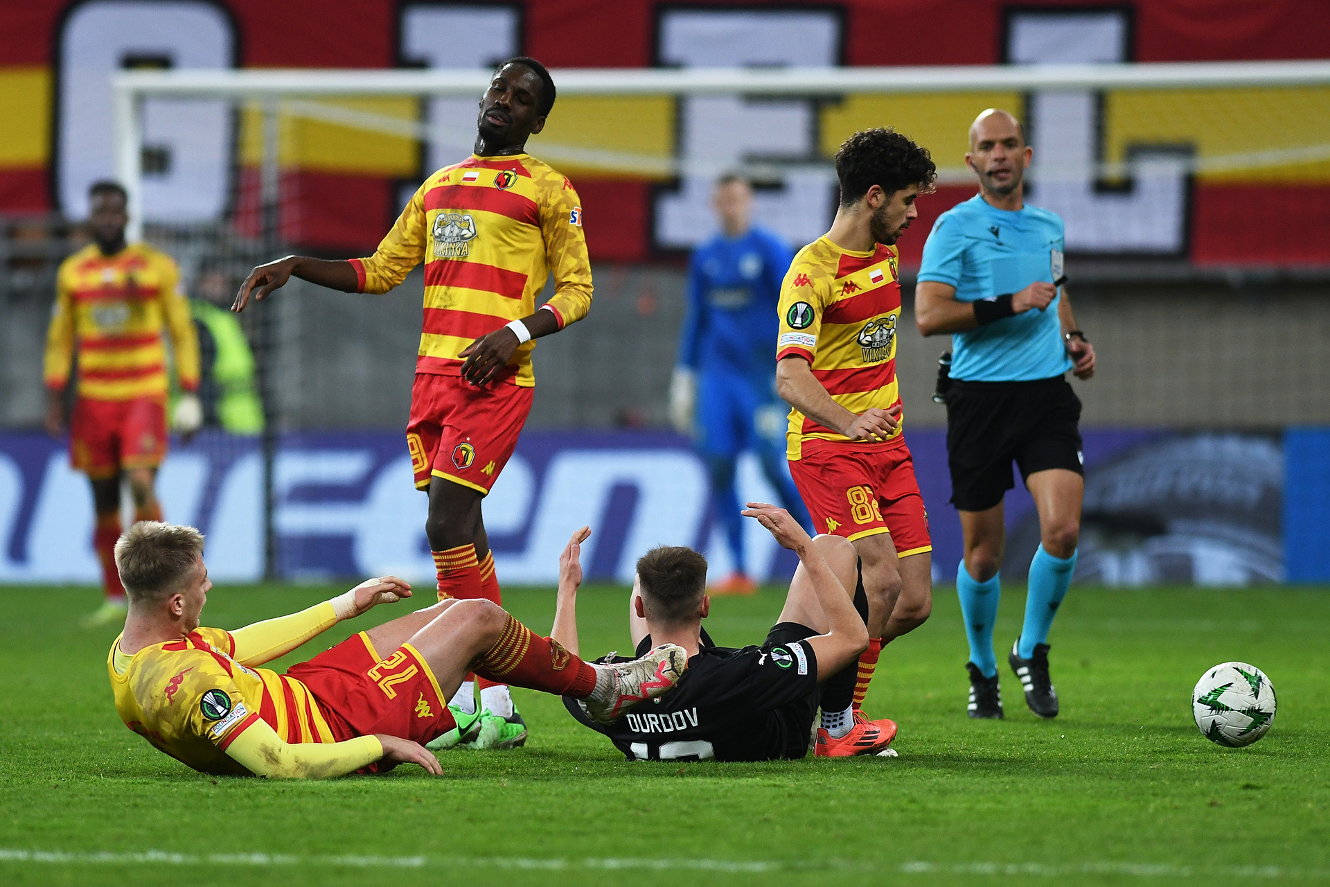 Jagiellonia pożegnała się z piłkarzem. Nie był już potrzebny w klubie
