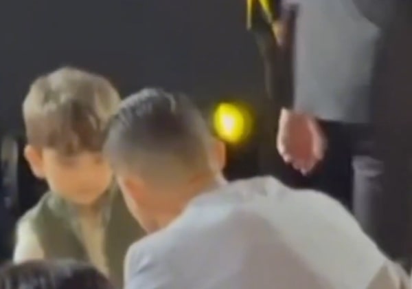 Wspaniały gest Ronaldo. Chłopak zapamięta to na długo [WIDEO]