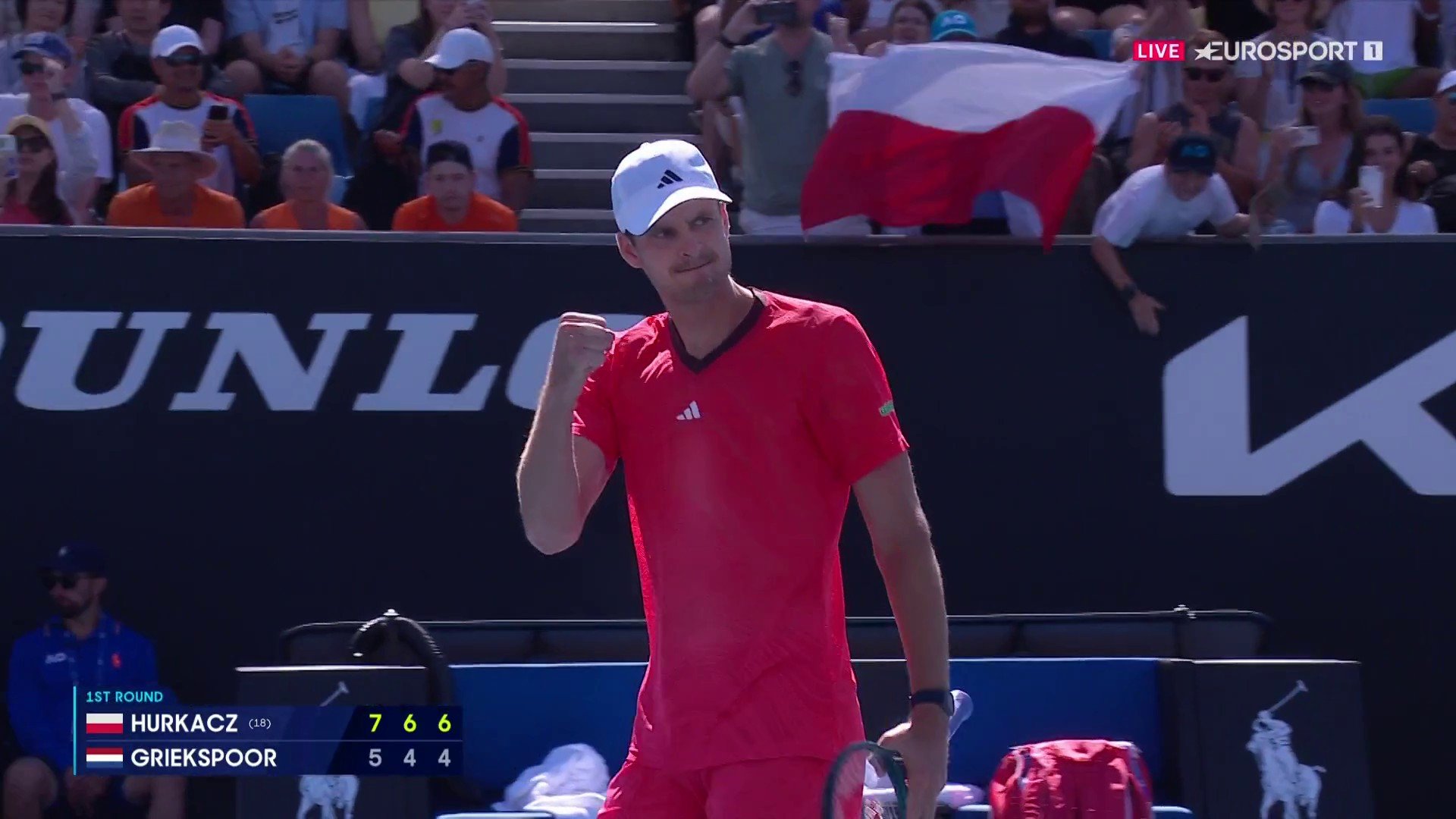 Dobry początek Hurkacza w Australian Open! Pewne zwycięstwo Polaka [WIDEO]