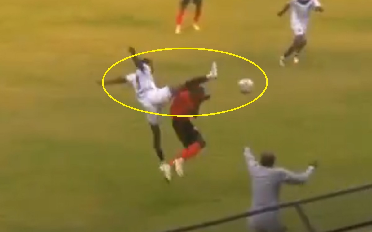 Bandycki faul podczas meczu. To mogło skończyć się tragicznie [WIDEO]