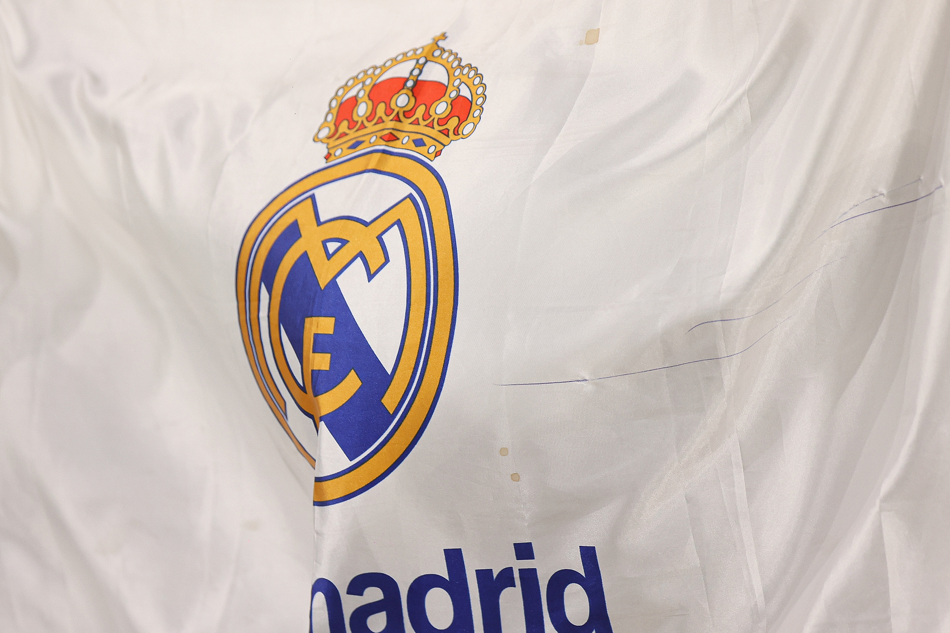 Klasa Realu. "Los Blancos" złożyli kondelencje po śmierci lekarza Barcelony