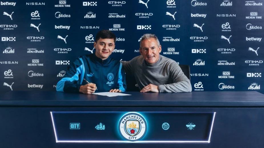 Manchester City ogłosił pierwszy zimowy transfer! Mistrzowie Anglii dopięli swego