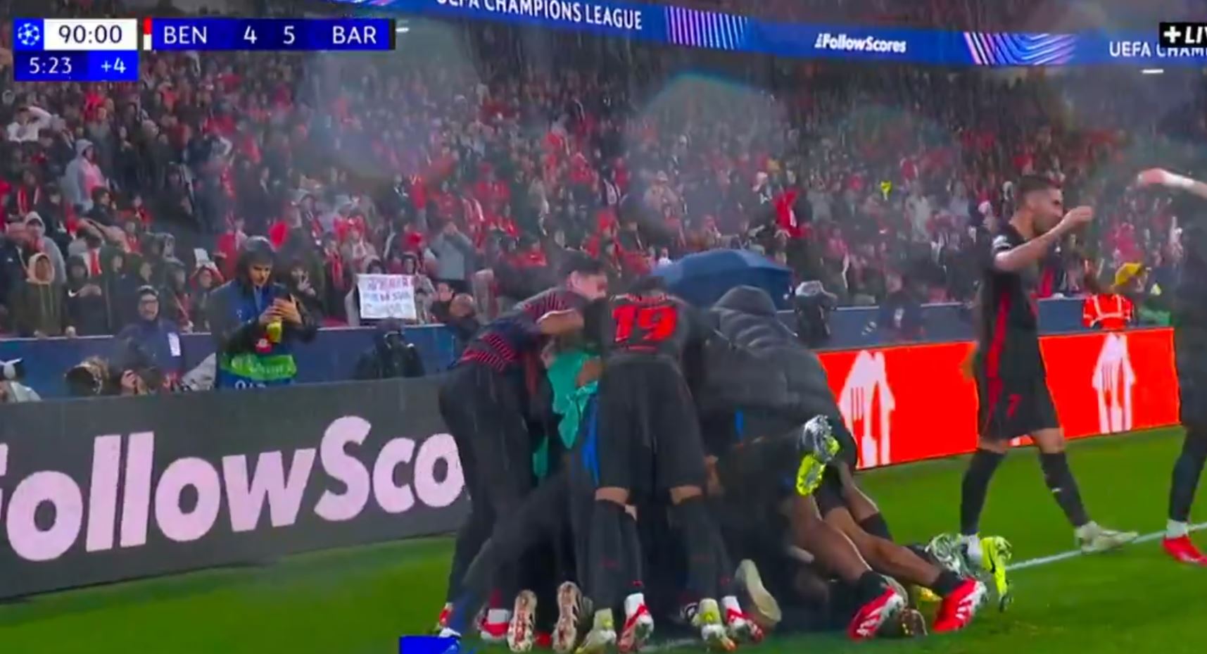 Kompletne szaleństwo w meczu Barcelony! 5:4 po golu w 96. minucie! [WIDEO]