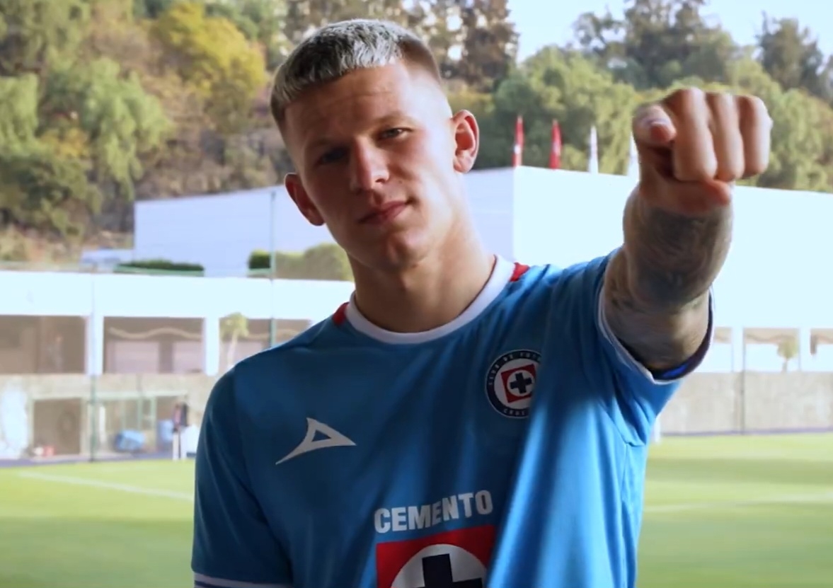 “Mogą nastąpić problemy”. Probierz ocenił transfer Bogusza [WIDEO]
