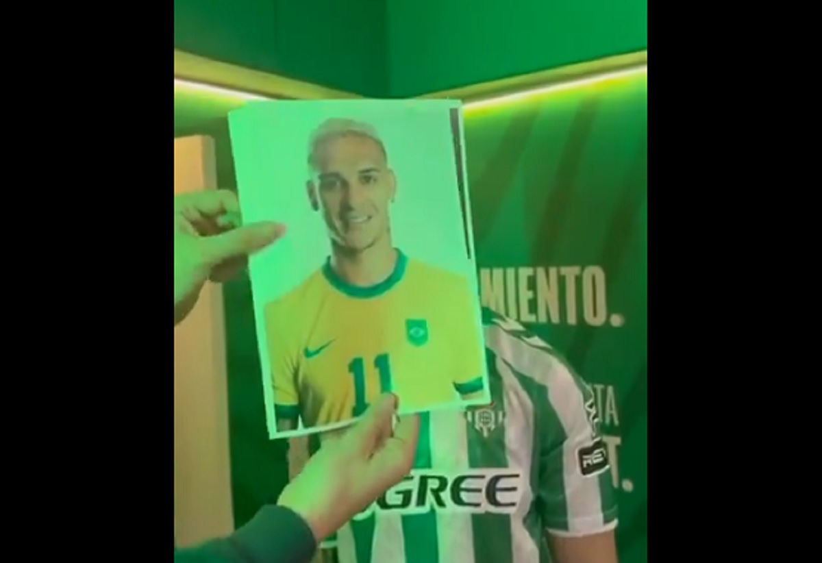 Tak ogłoszono transfer Antony’ego. "Jedna z najgorszych prezentacji w historii" [WIDEO]