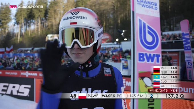 Brawo Wąsek! Odleciał w Willingen, komplet Polaków z awansem [WIDEO]