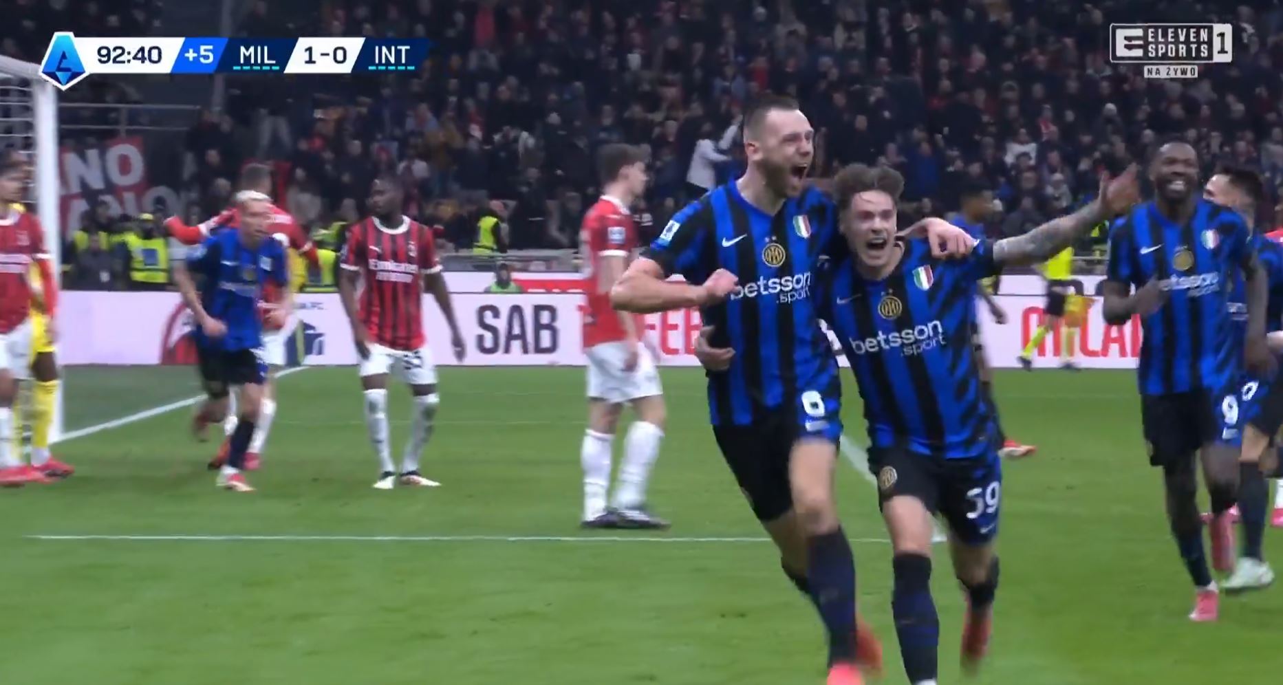 Asysta Zalewskiego w derbach! Co za debiut Polaka w Interze! [WIDEO]