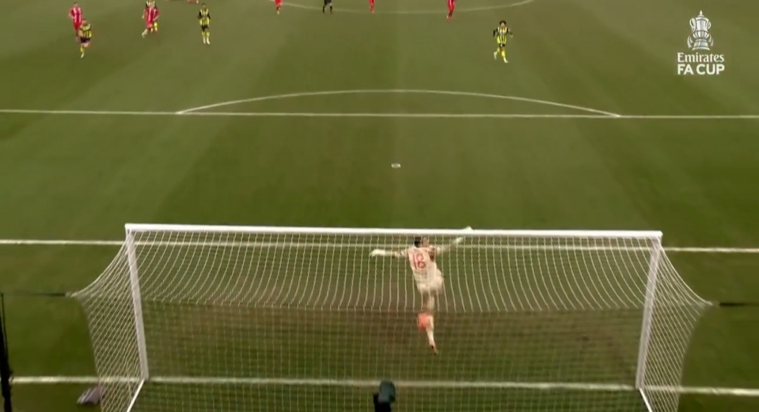 Trzecioligowiec zszokował Manchester City! Niezwykły samobój [WIDEO]