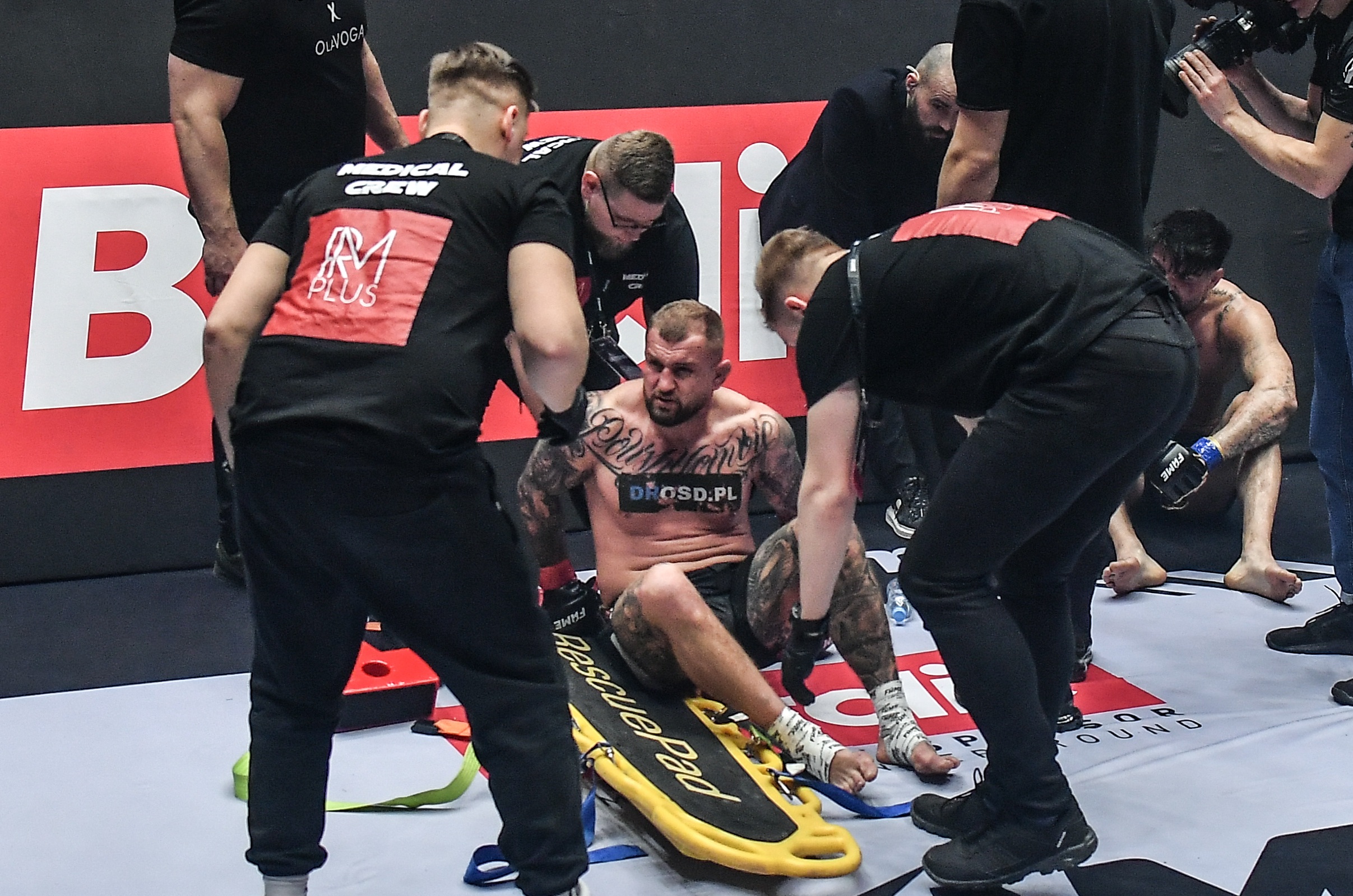 Przeżył dramat i chce zemsty. Starcia na takich zasadach w Fame MMA jeszcze nie było