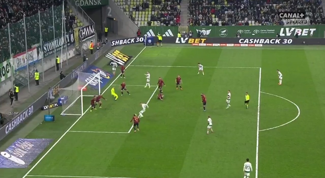 Co za pudło w Ekstraklasie. Nagły zwrot akcji [WIDEO]