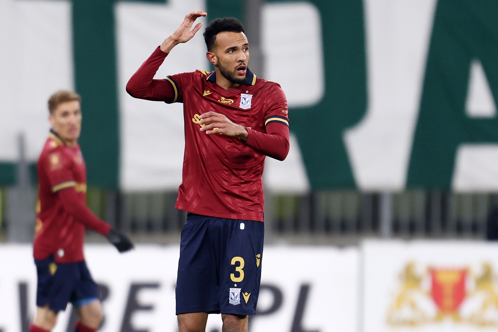 "Prowokacja, eksperyment społeczny". Wrze po porażce Lecha