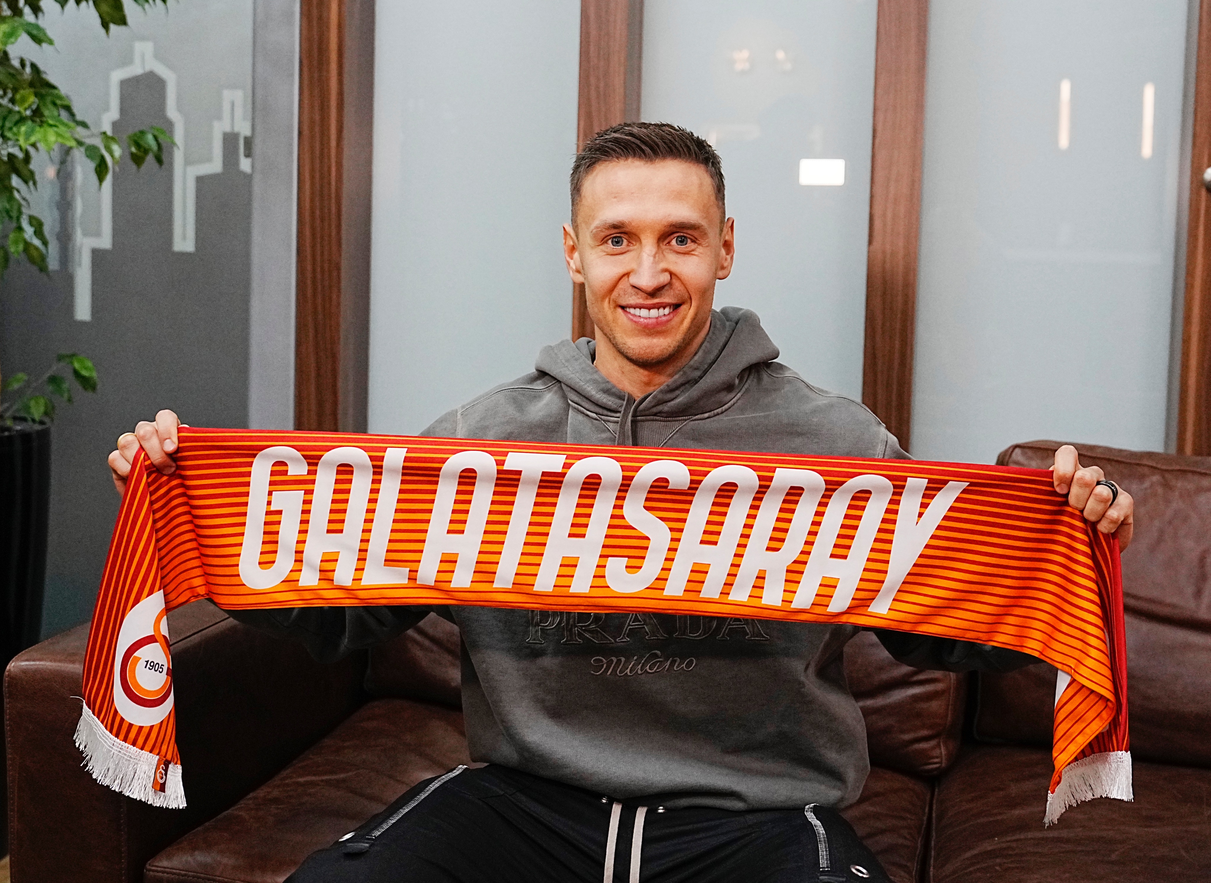 Dlatego Frankowski odszedł do Galatasaray. Agent powiedział wprost