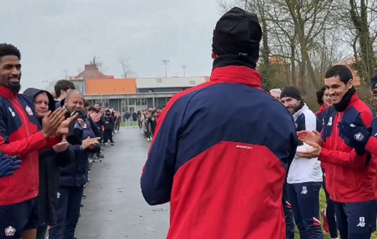 Wrócił do treningów po ataku serca. Tak zachowali się koledzy z zespołu. Coś pięknego [WIDEO]