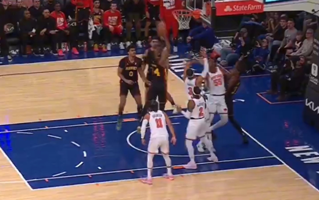 Istny kabaret w NBA. Tak grają w najlepszej lidze świata [WIDEO]