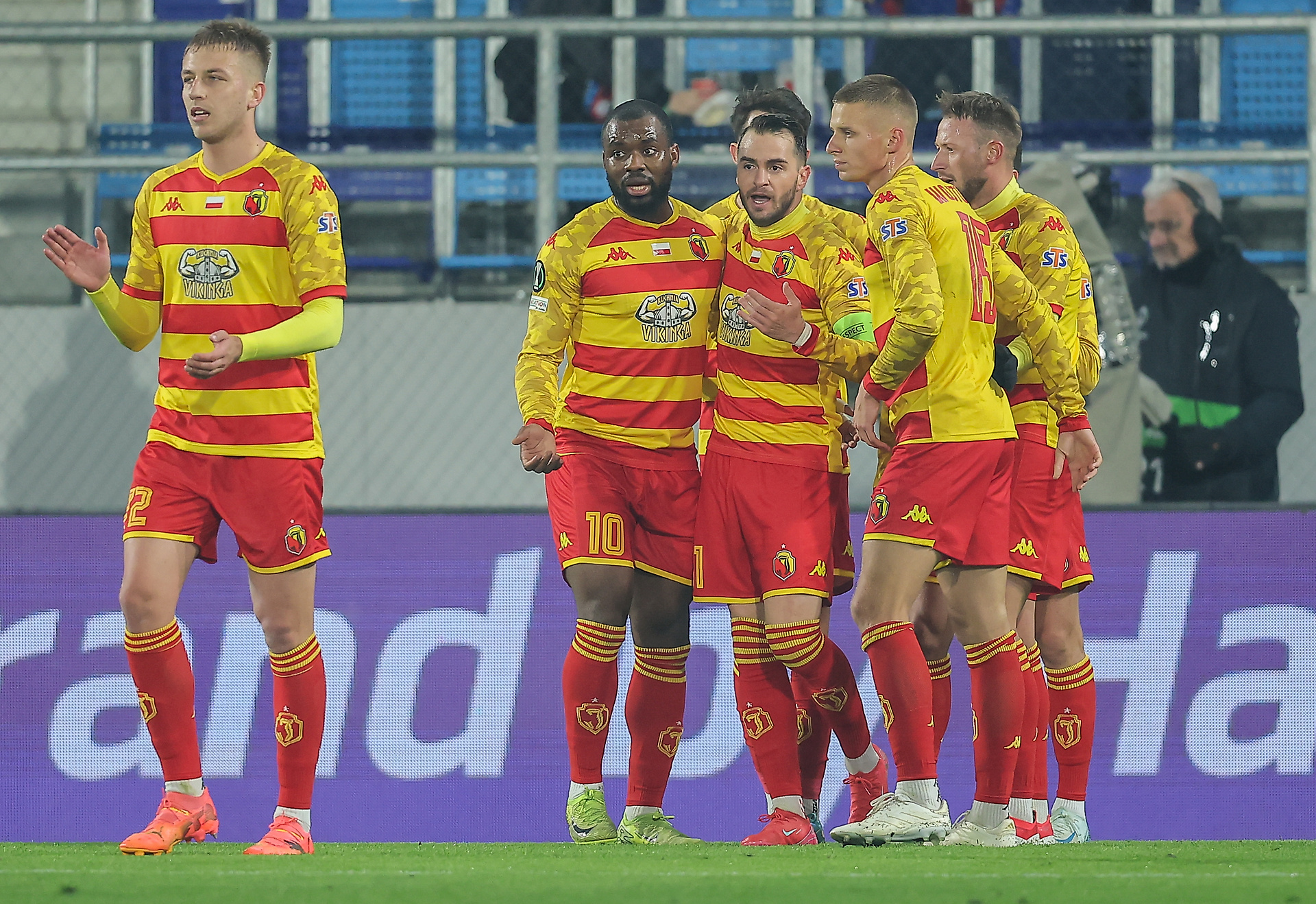 Pululuuuuuuuuuuuuuu! Piękny gol uratował Jagiellonię! [WIDEO]