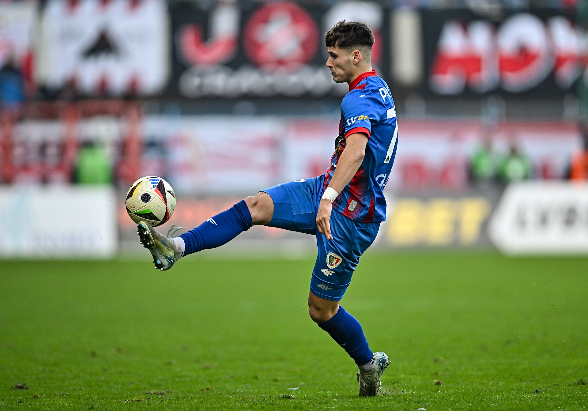 Polak zagra w Bundeslidze. Podpisał kontrakt [NASZ NEWS]