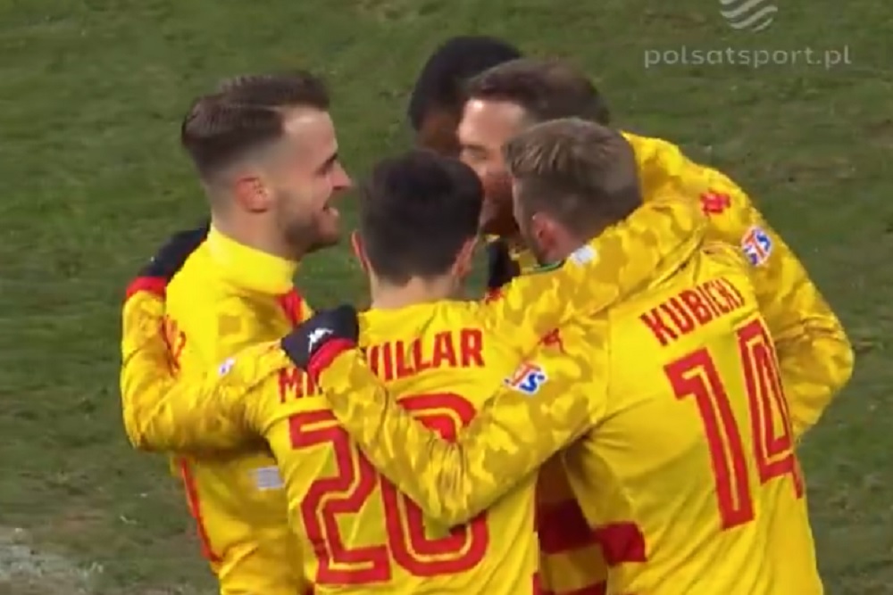 Świetny początek Jagiellonii. Szybki gol dla mistrzów Polski [WIDEO]