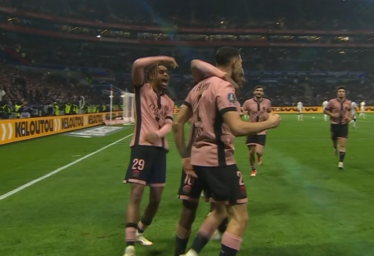 Dembele jest niesamowity! Emocjonująca końcówka starcia PSG [WIDEO]