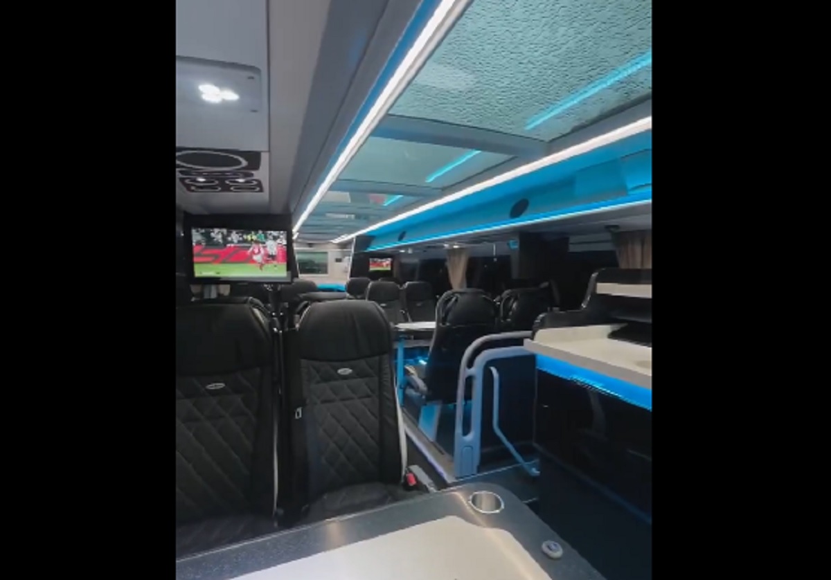 Oto nowy autokar klubu Premier League. Pełen wypas [WIDEO]