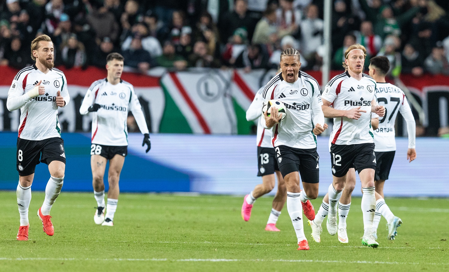 Legia Warszawa - Śląsk Wrocław: typy i kursy (2.03.2025)