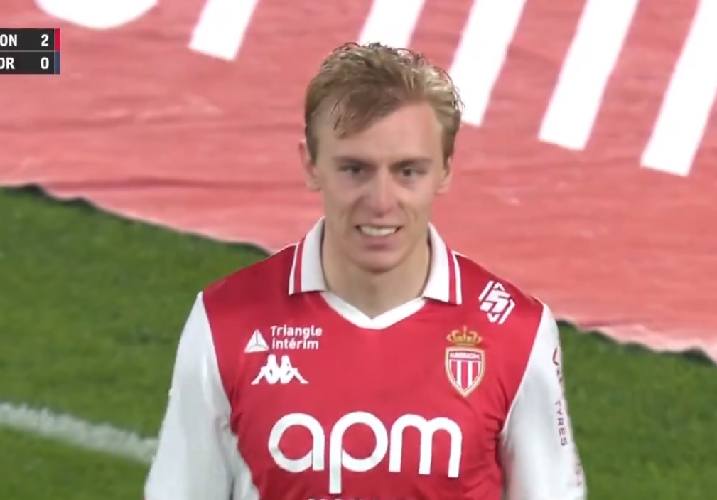 Nowa bestia w Ligue 1. Trzy hat-tricki w ciągu miesiąca! [WIDEO]