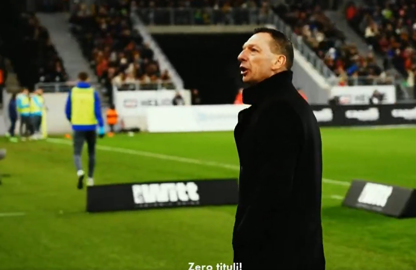 "Zero tituli". Kierownik Lecha zadrwił z kibiców Pogoni [WIDEO]