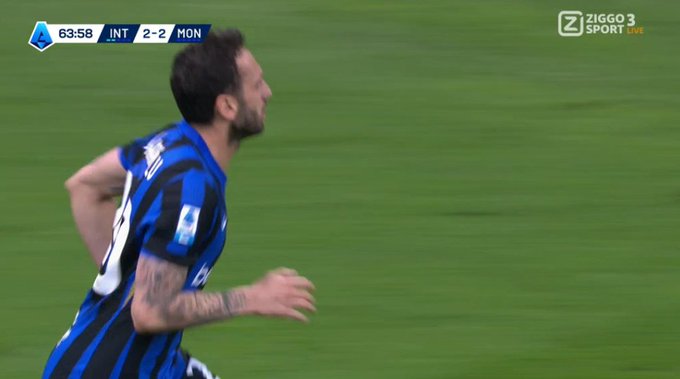 Festiwal pięknych goli. Inter wyszarpał zwycięstwo, uraz Zielińskiego [WIDEO]