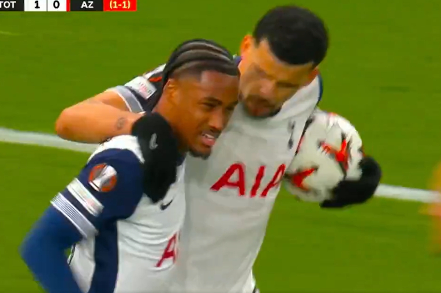 Mecz błędów w Londynie. Szczęśliwa pogoń Tottenhamu [WIDEO]