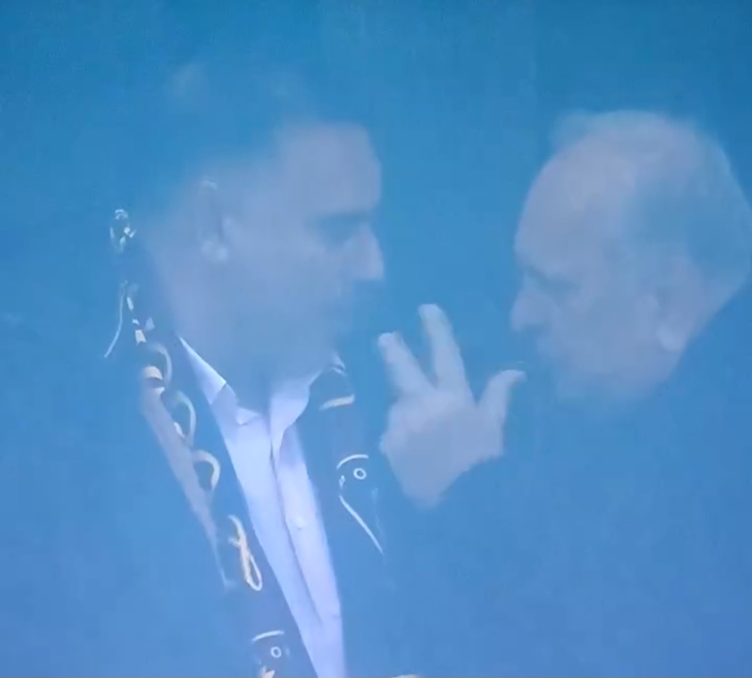 Żywiołowa rozmowa Mroczka z Haditaghim. I to w trakcie meczu [WIDEO]