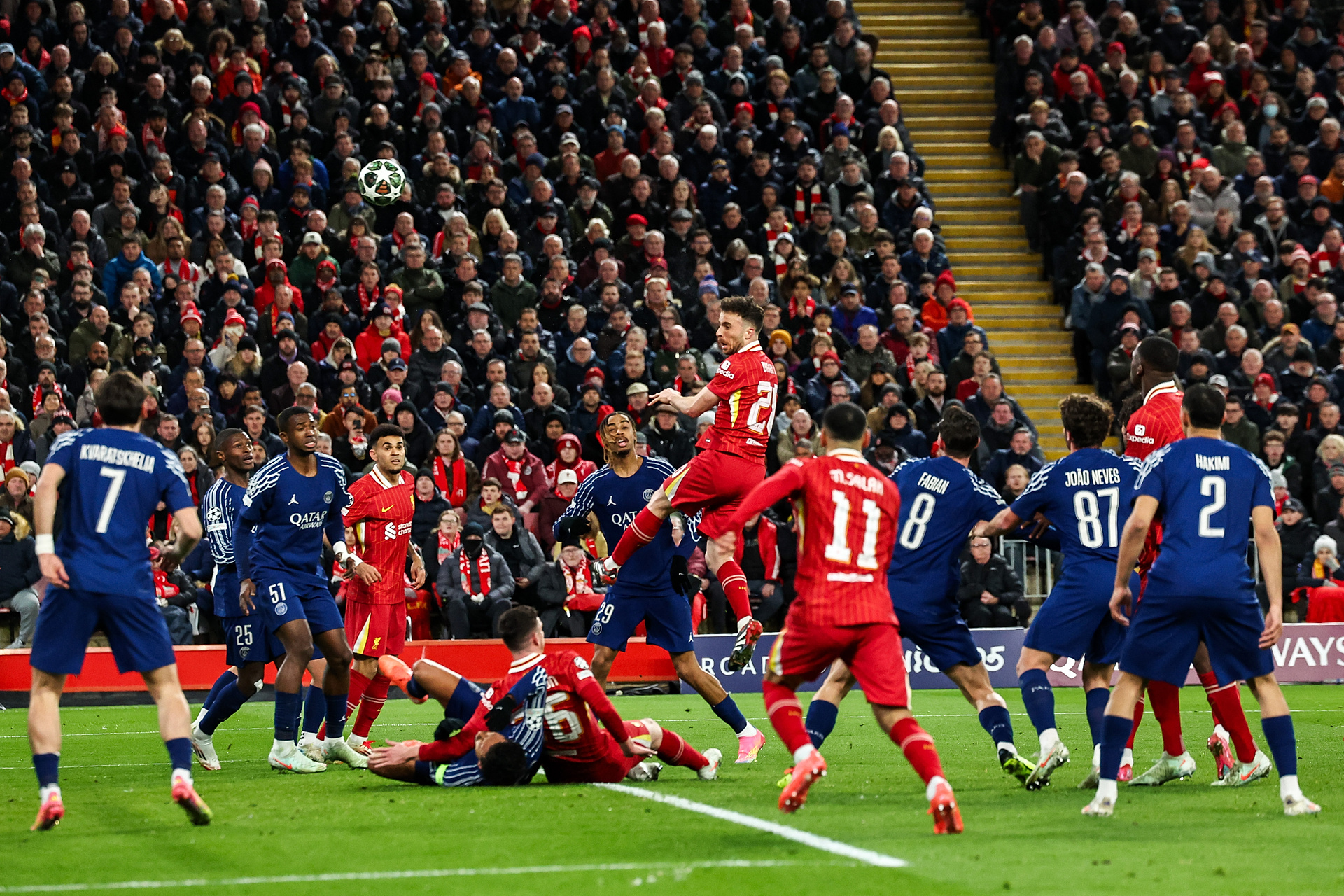 PSG zadrwiło z kibica Liverpoolu. Mocna szpila [ZDJĘCIE]