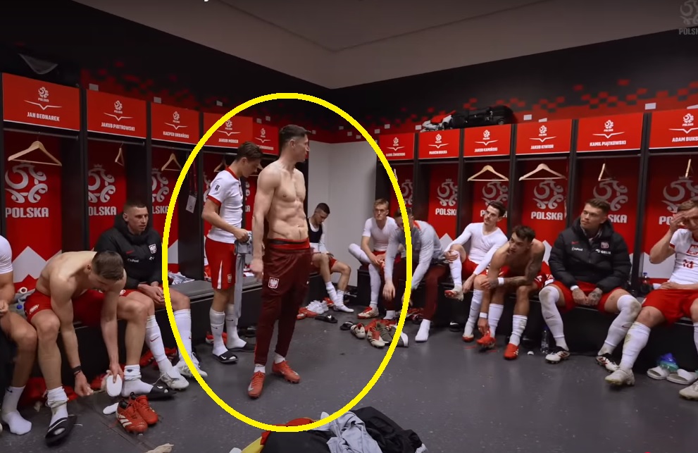 "Panowie". Ujawniono, co Lewandowski powiedział w szatni po meczu z Litwą [WIDEO]