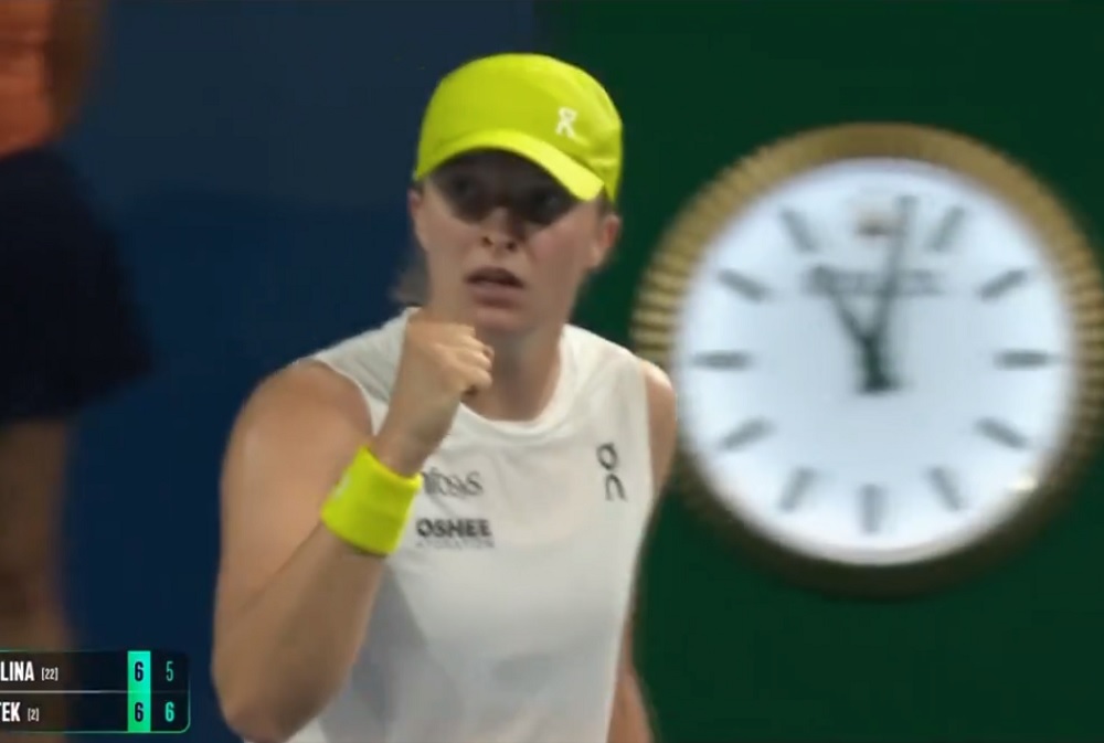 Świątek gra dalej! Mamy polski duet w ćwierćfinale w Miami [WIDEO]