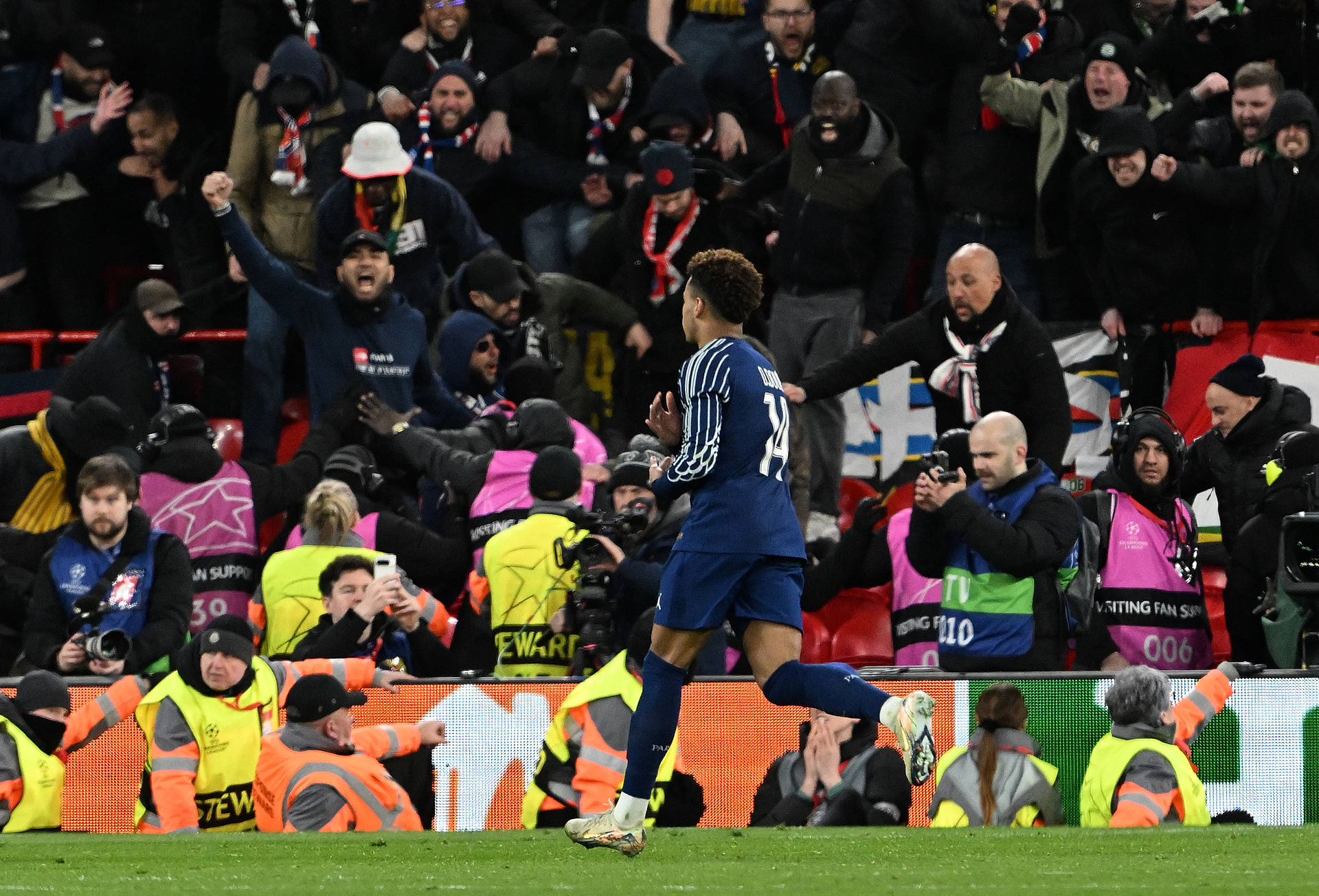 Jak nowe wcielenie Neymara. PSG ma pokoleniowy talent, istnieje życie bez Mbappe